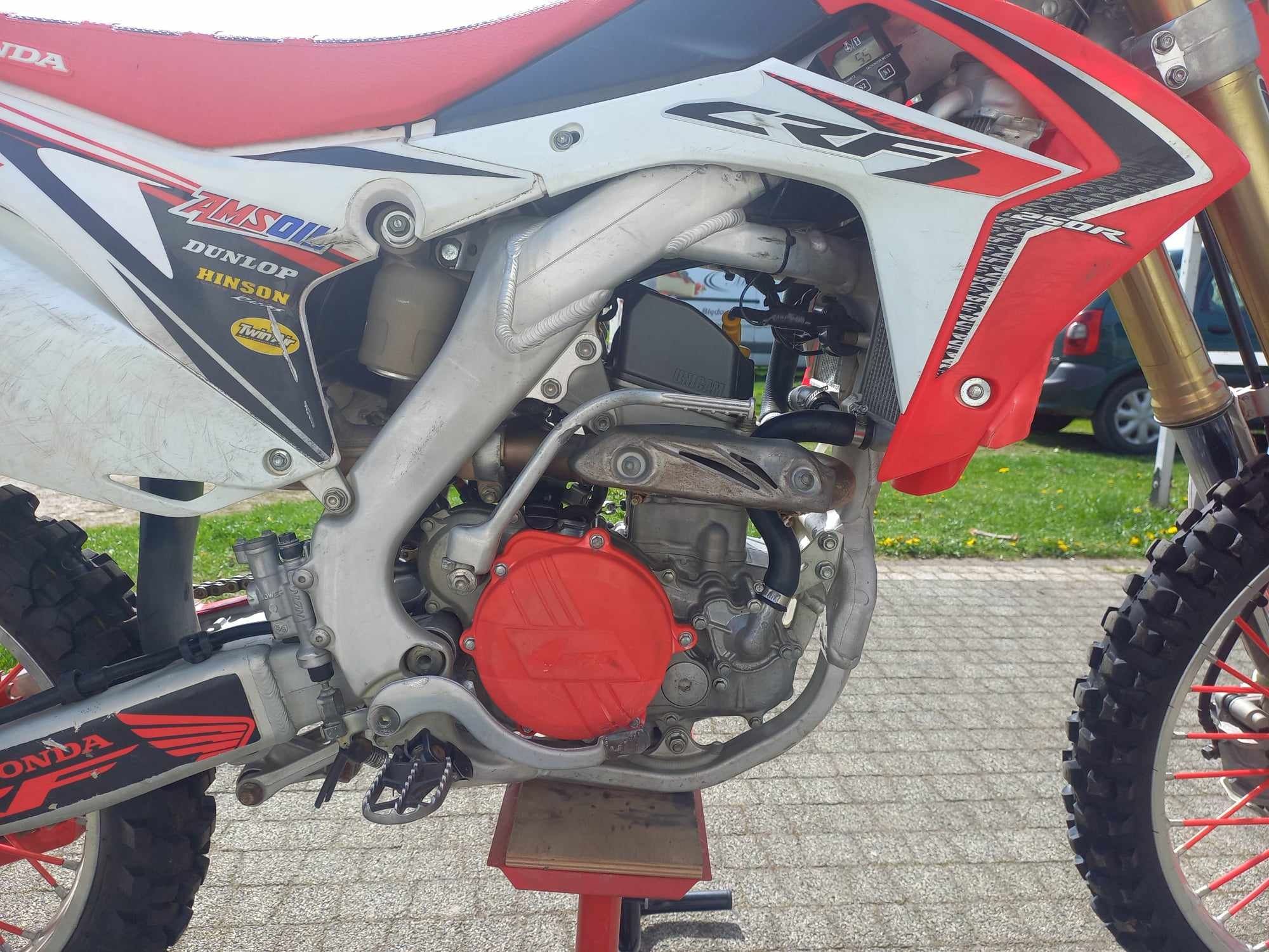 Honda CRF 250R na wtrysku