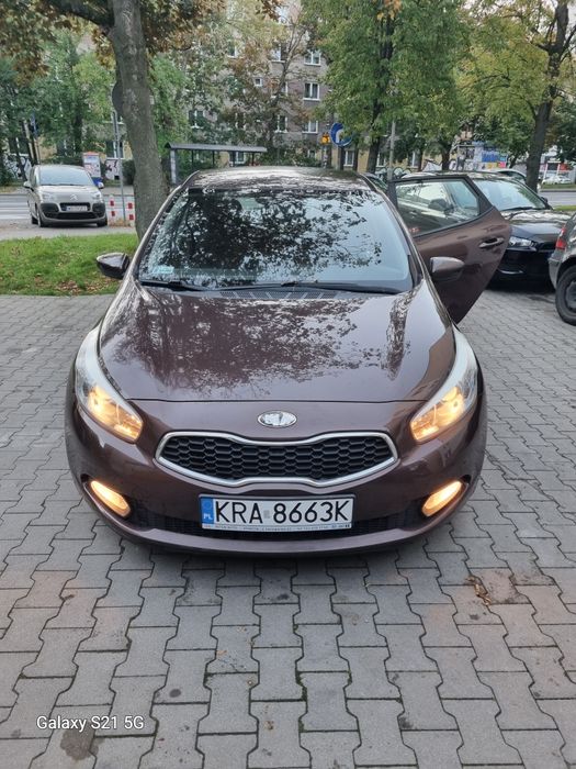 Sprzedam kia ceed 1.4 benzyna 2013rok