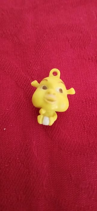 Miniatura/pingente  filha do Shrek