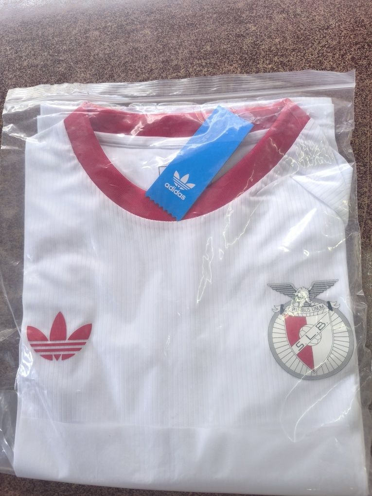 Camisola branca Benfica!!