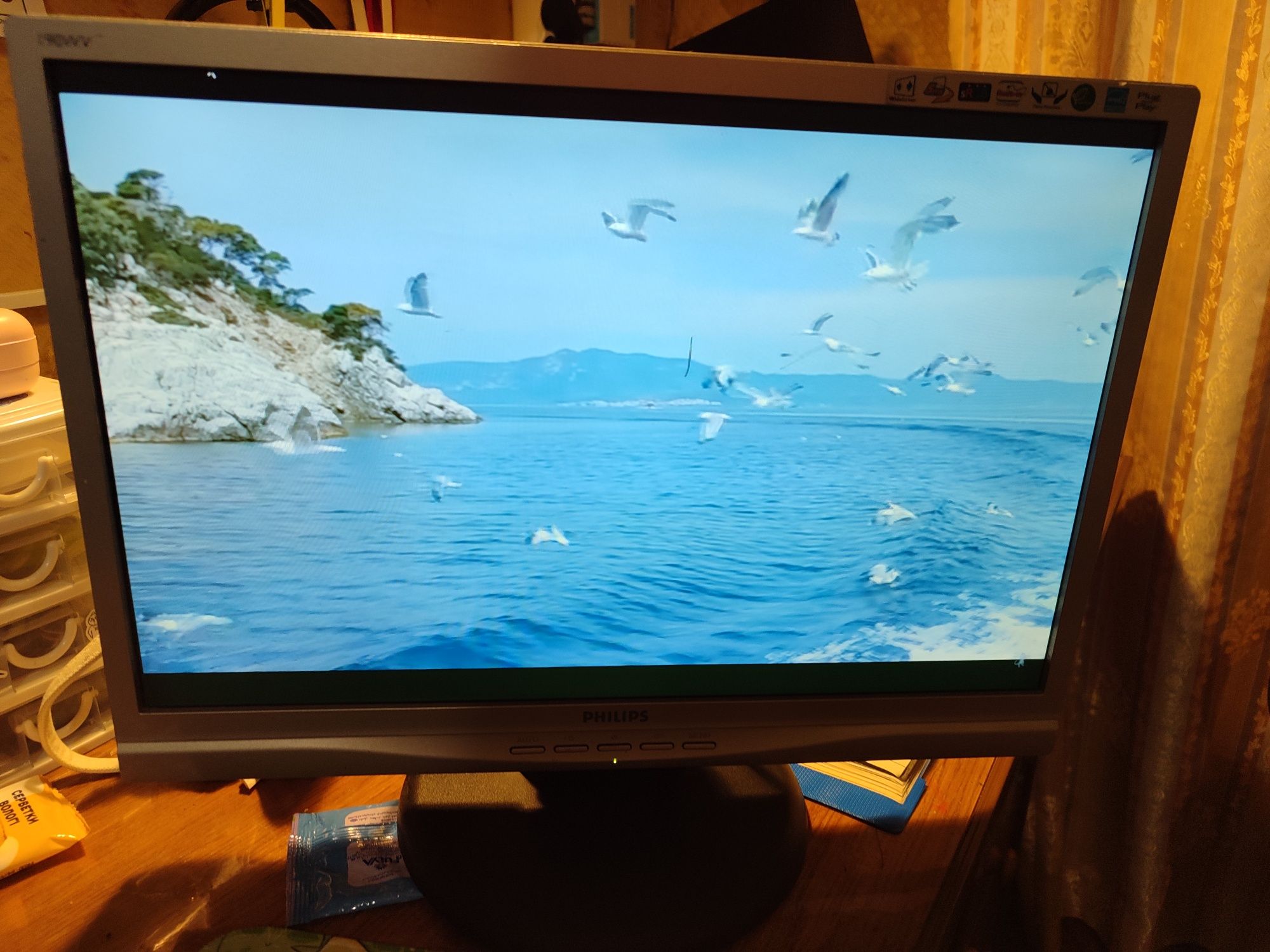 Монітор Philips 17''