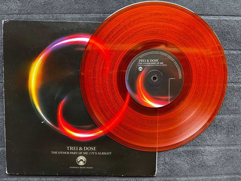 Trei & Dose – The Other Part Of Me / It's Alright [Samurai music] DNB