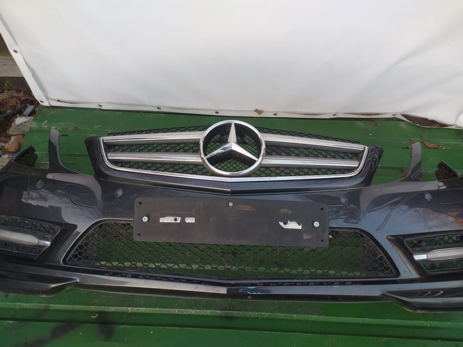 Бампер передній Mersedes W212 C207 A207 W204 купе