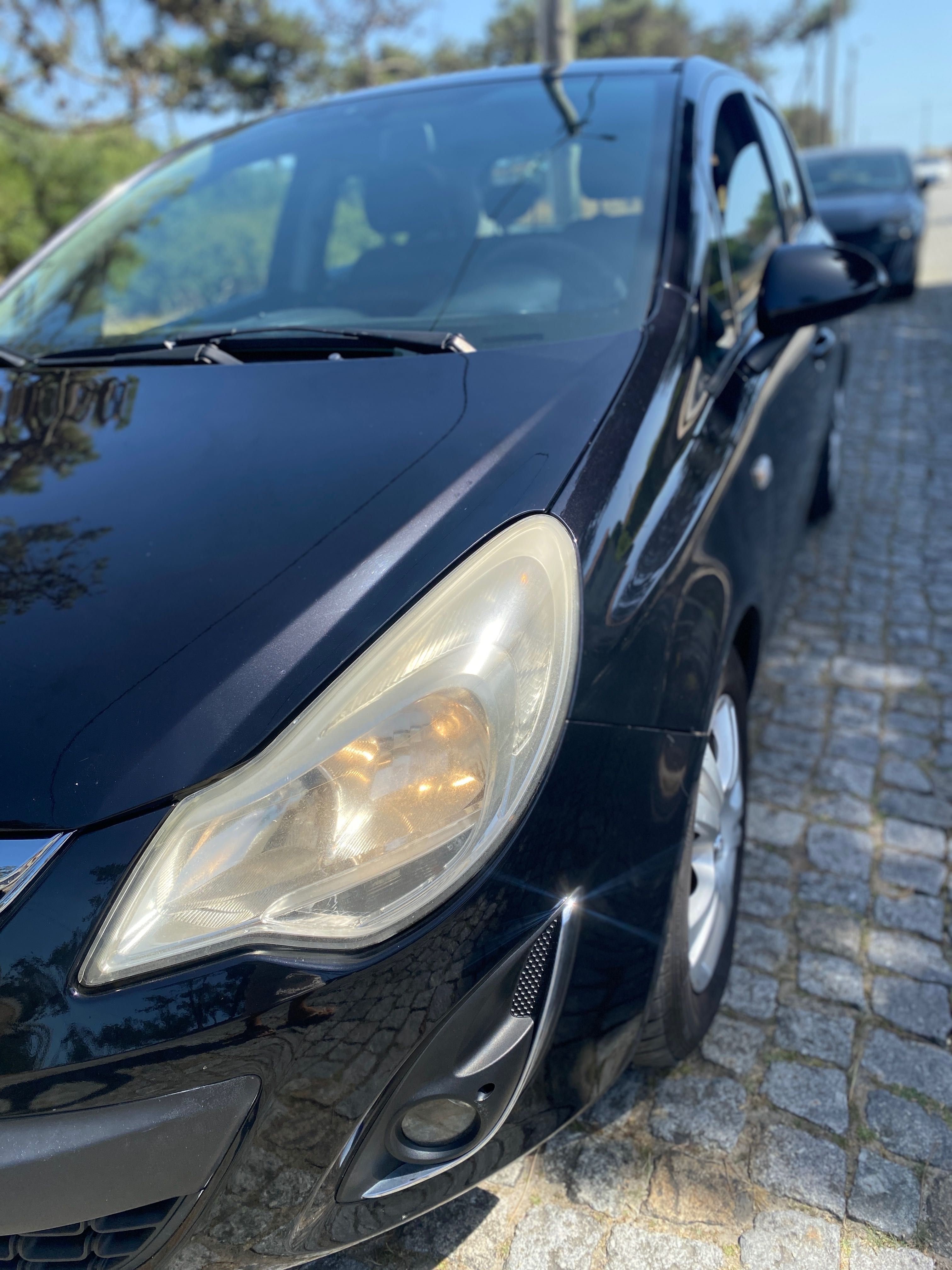 Carro Opel Corsa