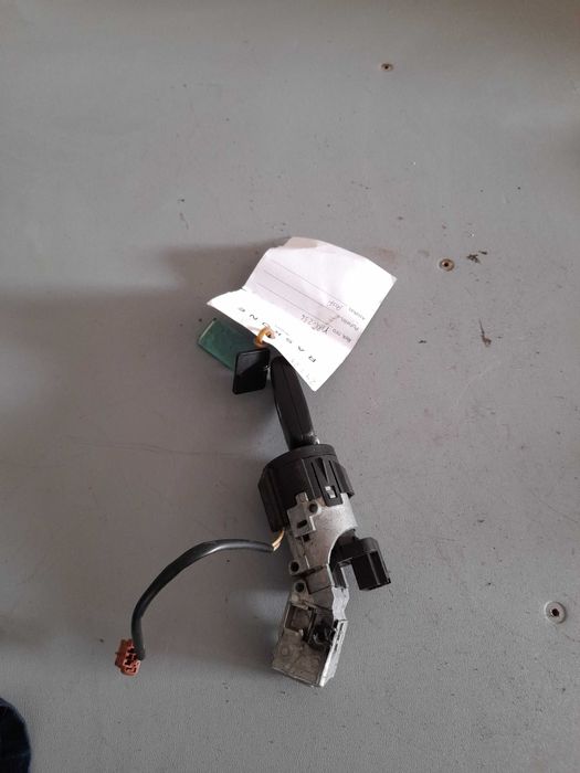 Stacyjka kluczyk citroen berlingo peugeot partner 08-17r