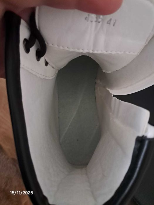 Vendo Botas Brancas tipo tropa - Tamanho 41