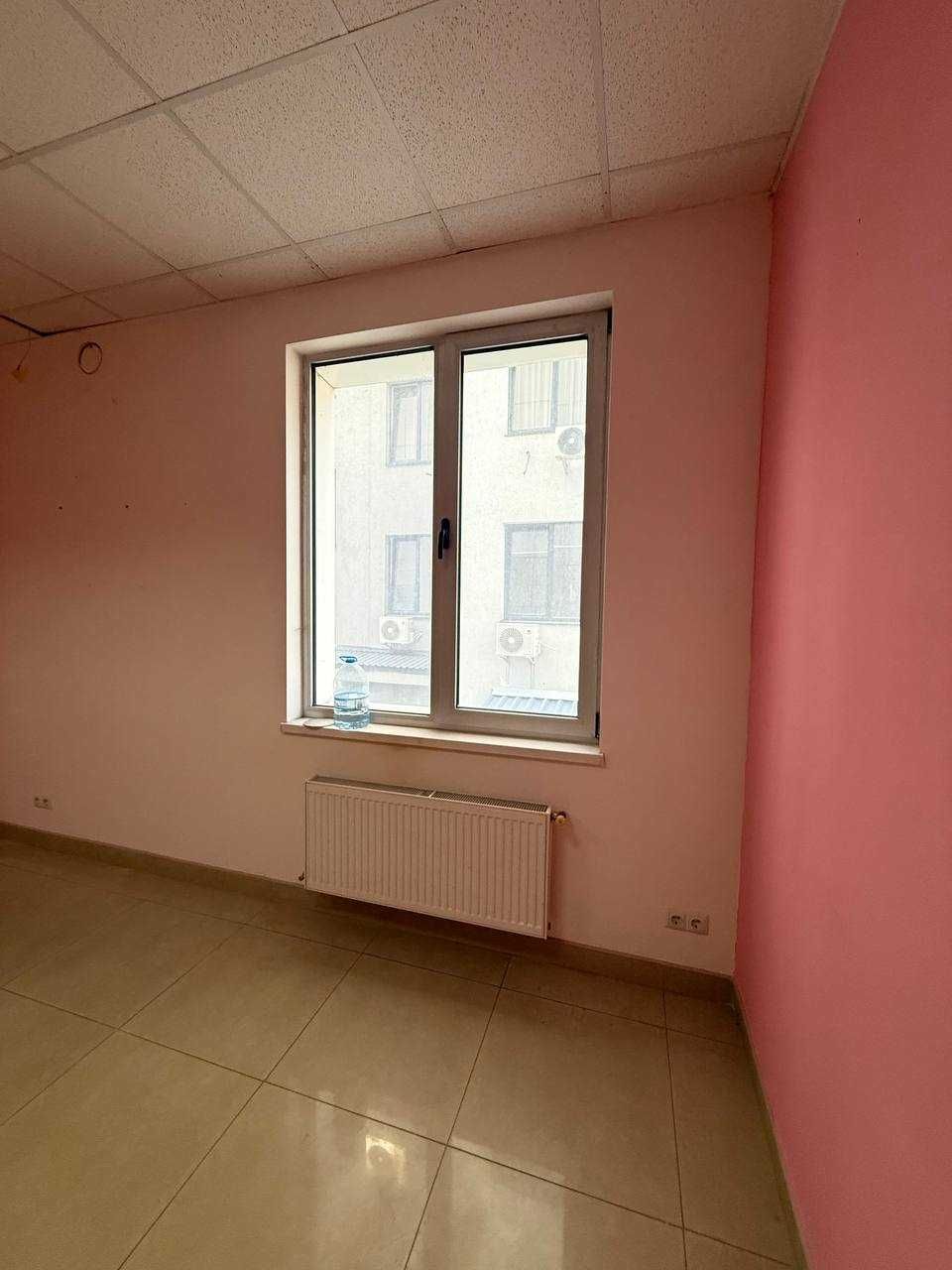 Оренда Офісу Зарічанська, 28м2