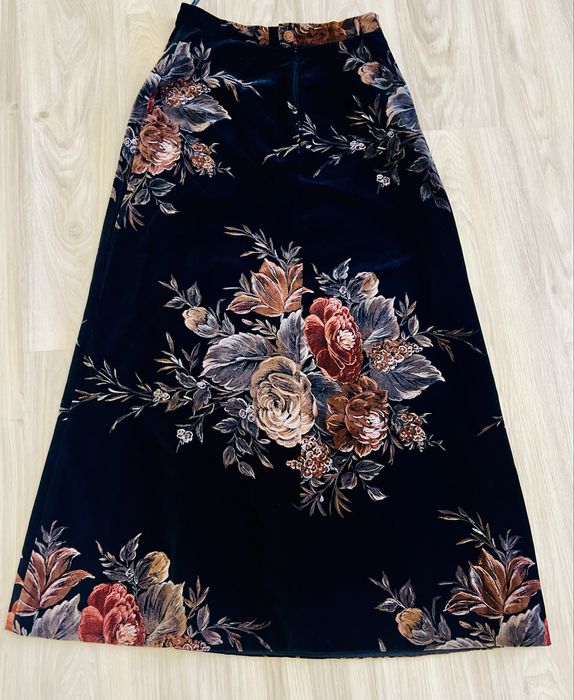 Вінтажна чорна оксамитова спідниця максі