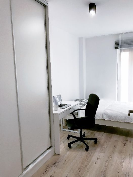 3 pokojowy,duży APARTAMENT W CENTRUM 68m2 rynek| balkon|na doby M31