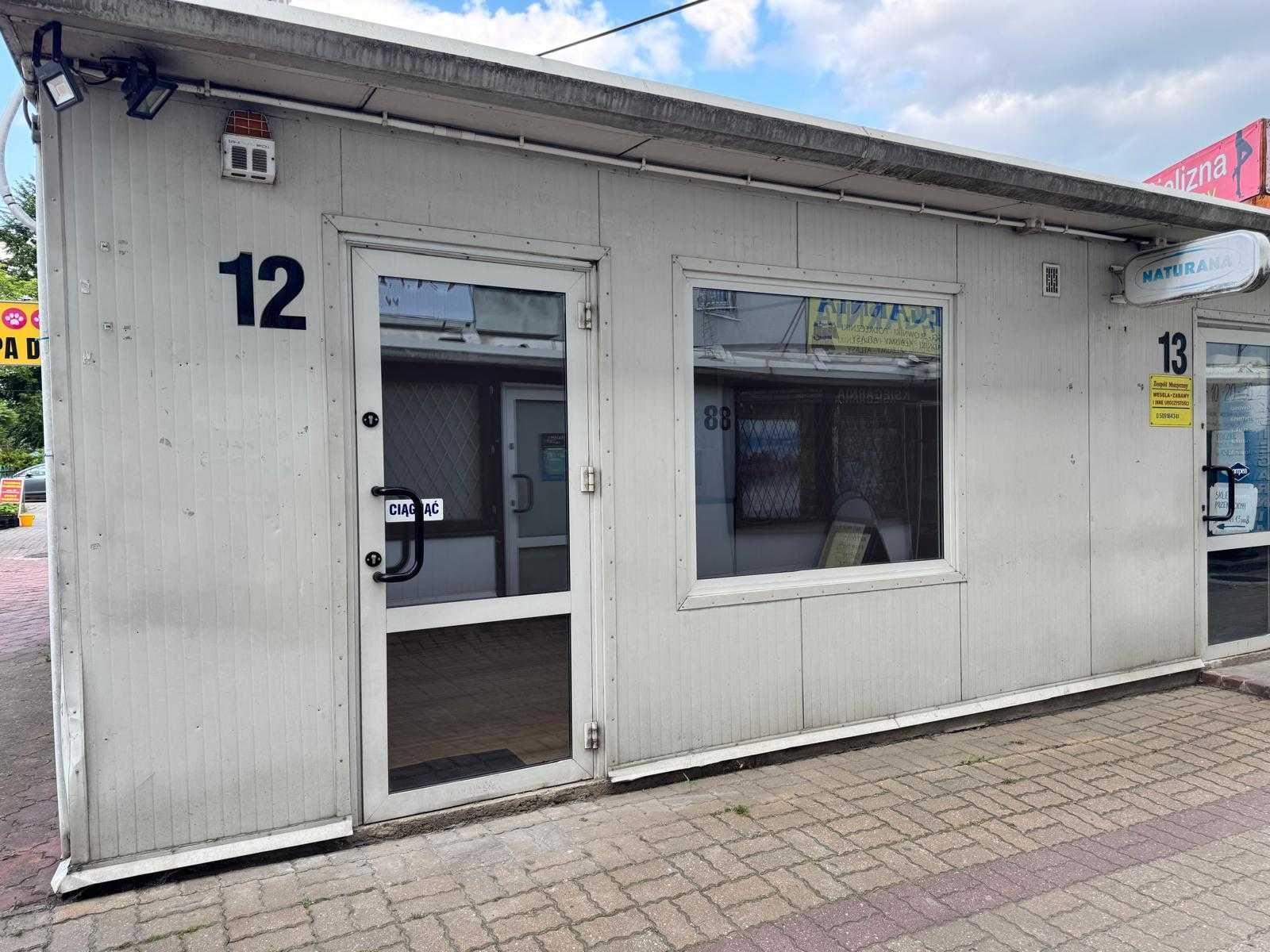 Do wynajęcia lokal usługowy  Piaseczno ul. Jana Pawła 2 (Bazarek)