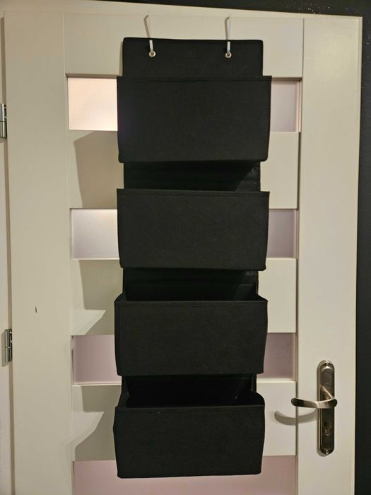 Wiszący organizer do powieszenia z 4 kieszeniami na drzwi czarny