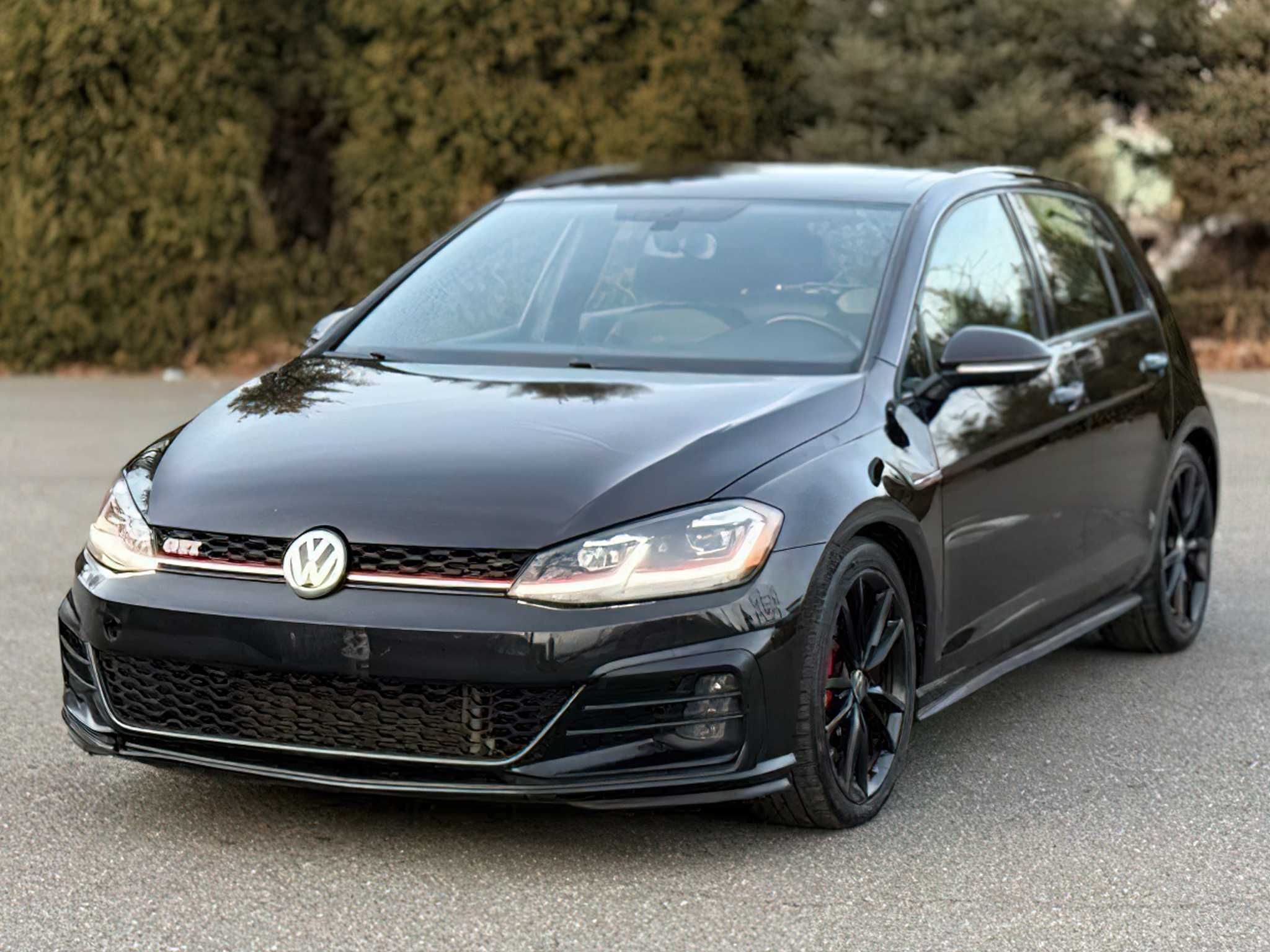 Volkswagen Golf GTI 2021