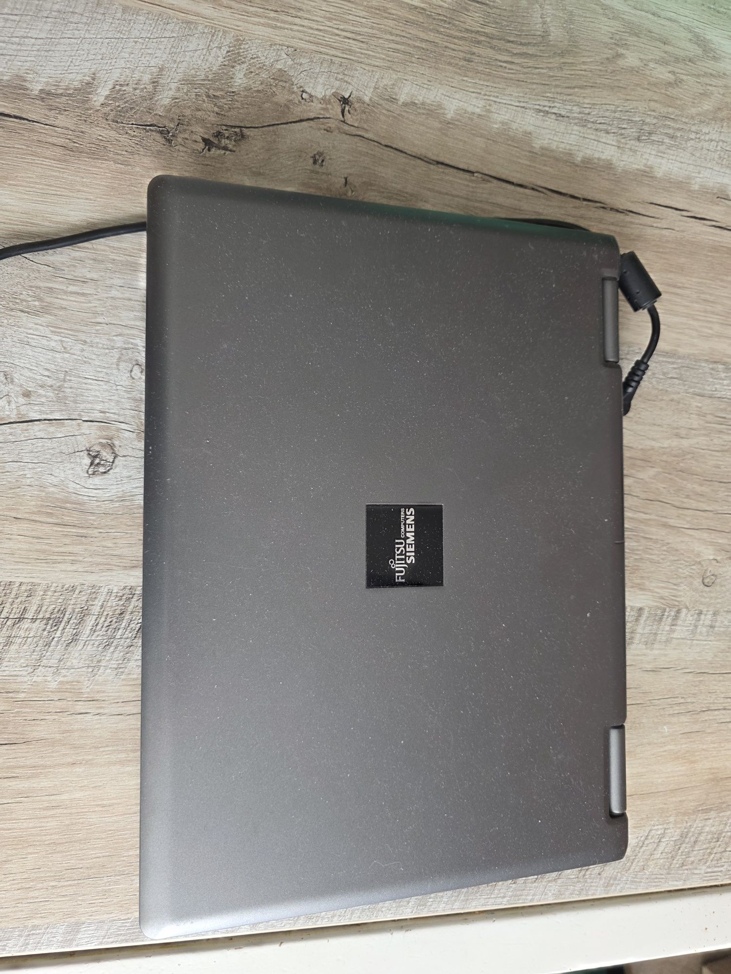 Продам ноутбук Fujitsu Siemens U9200