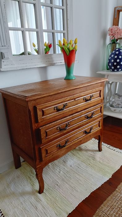 Komoda z szufladami szafka