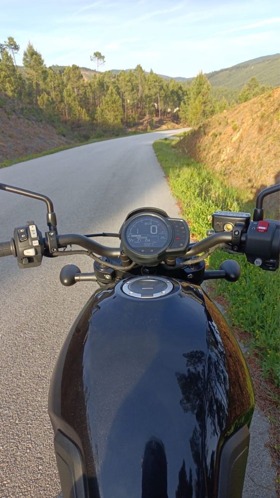 Honda rebel 1100