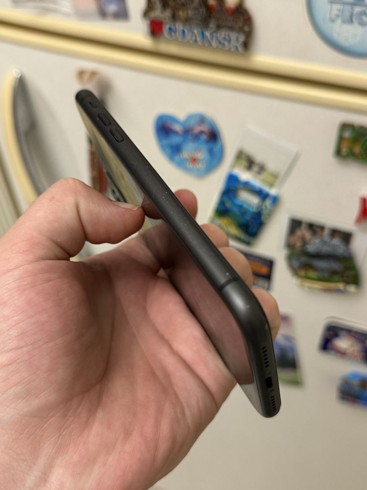 iPhone 11 64Gb Black Neverlock