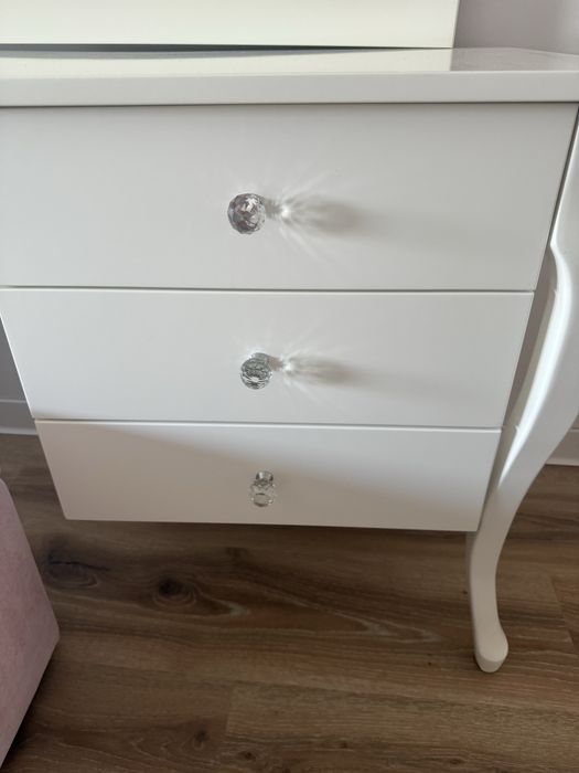 Toaletka lustro pufa szafka nocna zestaw