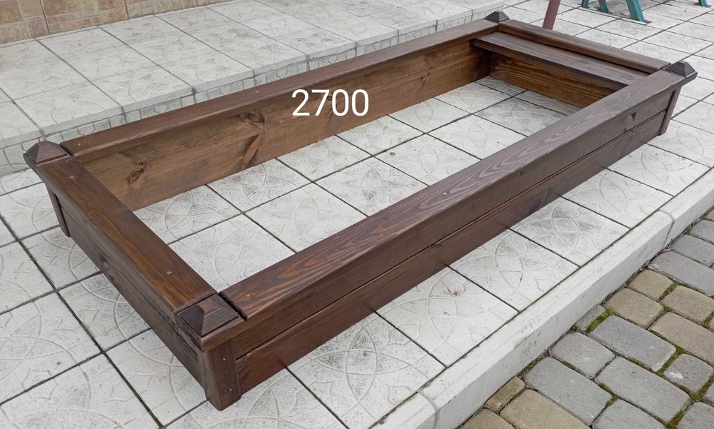 Надгробок дерев'яний гробівець обрамівка на цвинтар кладовище