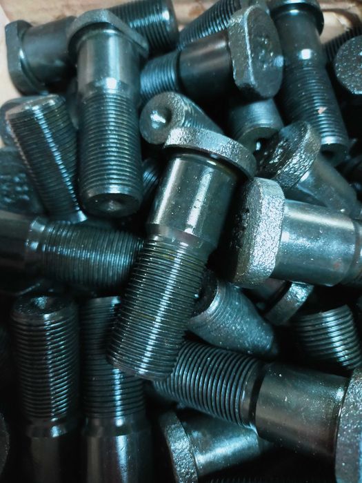 Śruba koła M20X1,5X66/59 przyczepa czeszka Brandys BSS 8-9ton nowa FV