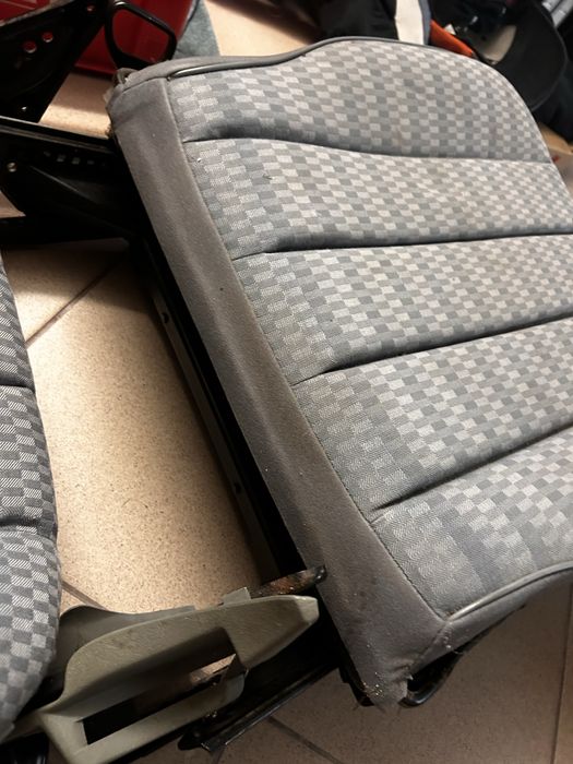 Mercedes 190 w201 Fotel Kierowcy materiał 702