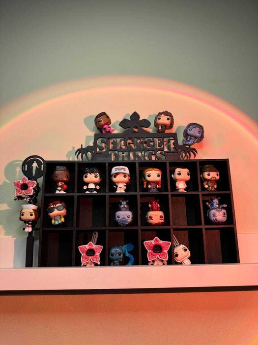 Органайзер для фігурок Kinder Joy дивні дива.