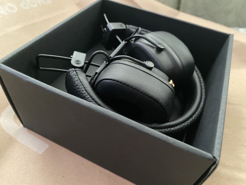Навушники Marshall
