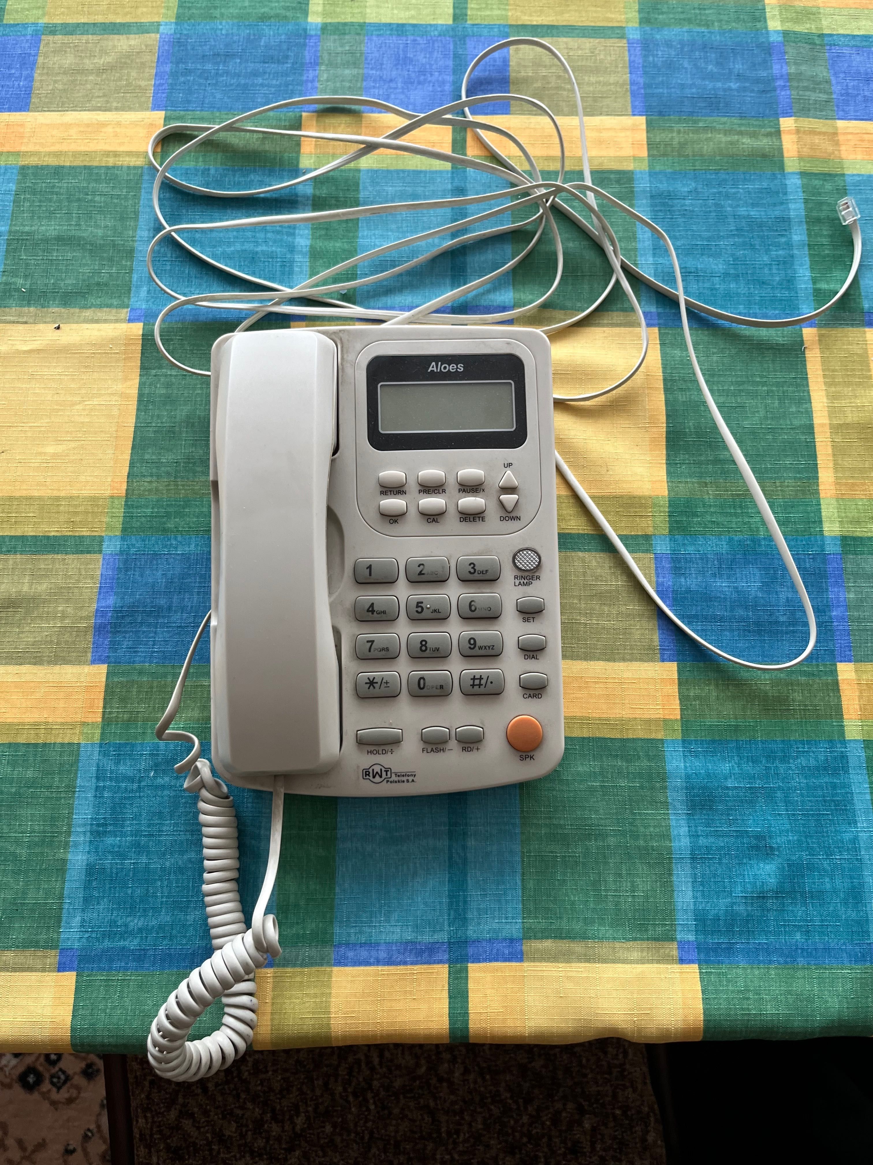 Telefon stacjonarny RWT Aloes.