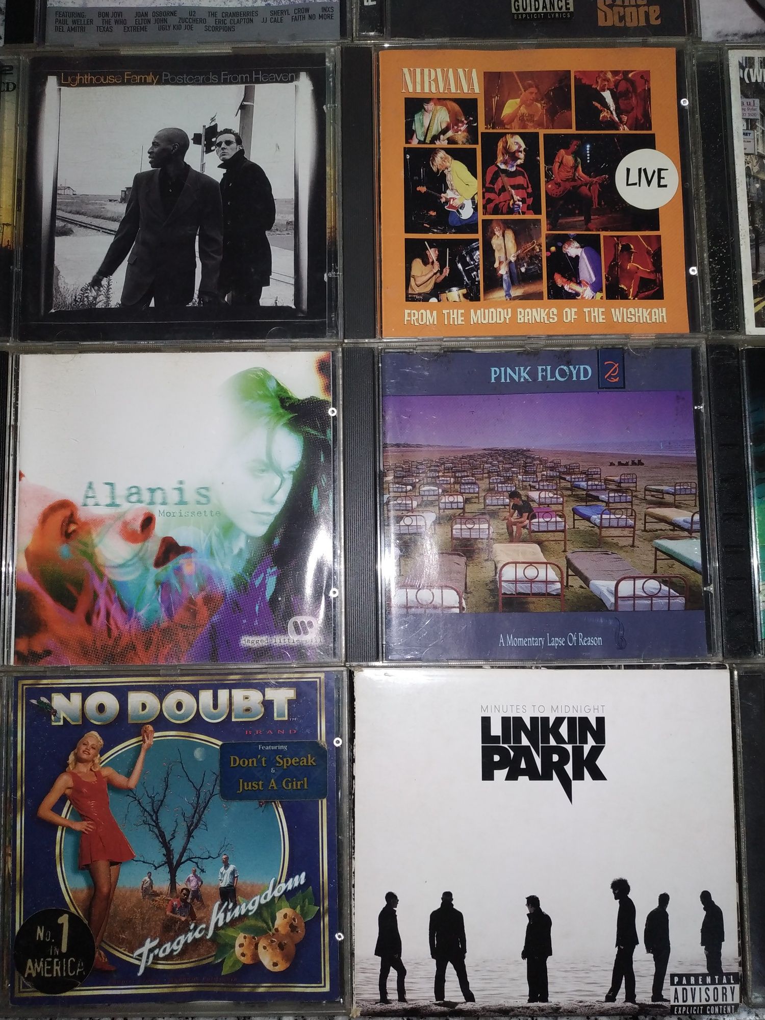 Vários cd's originais como novos