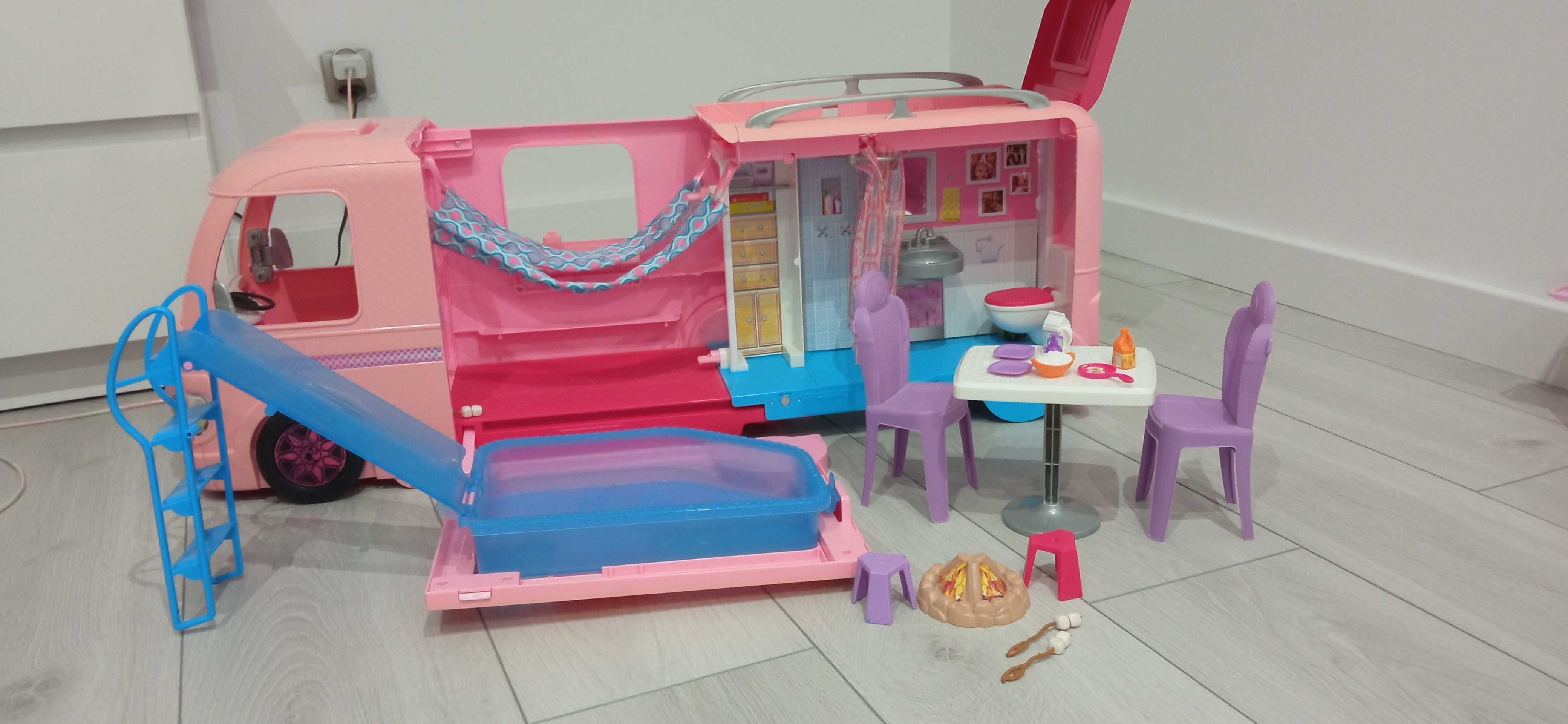 Kamper Barbie ..