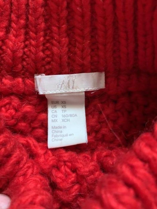 Стильний теплий червоний светр h&m (розмір S)
