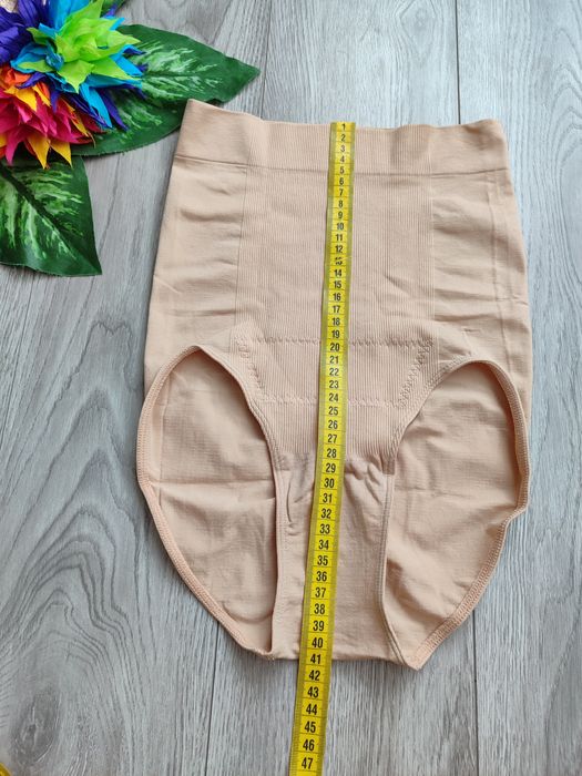 Компресійна білизна трусики з силіконовою панелю UpSpring C-Panty післ