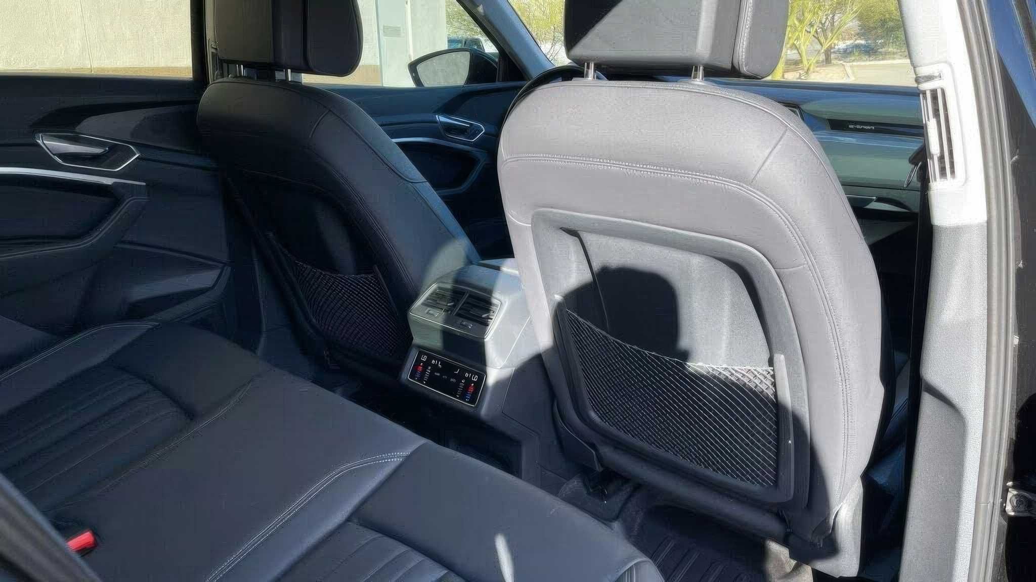 2022 Audi e-tron Premium quattro