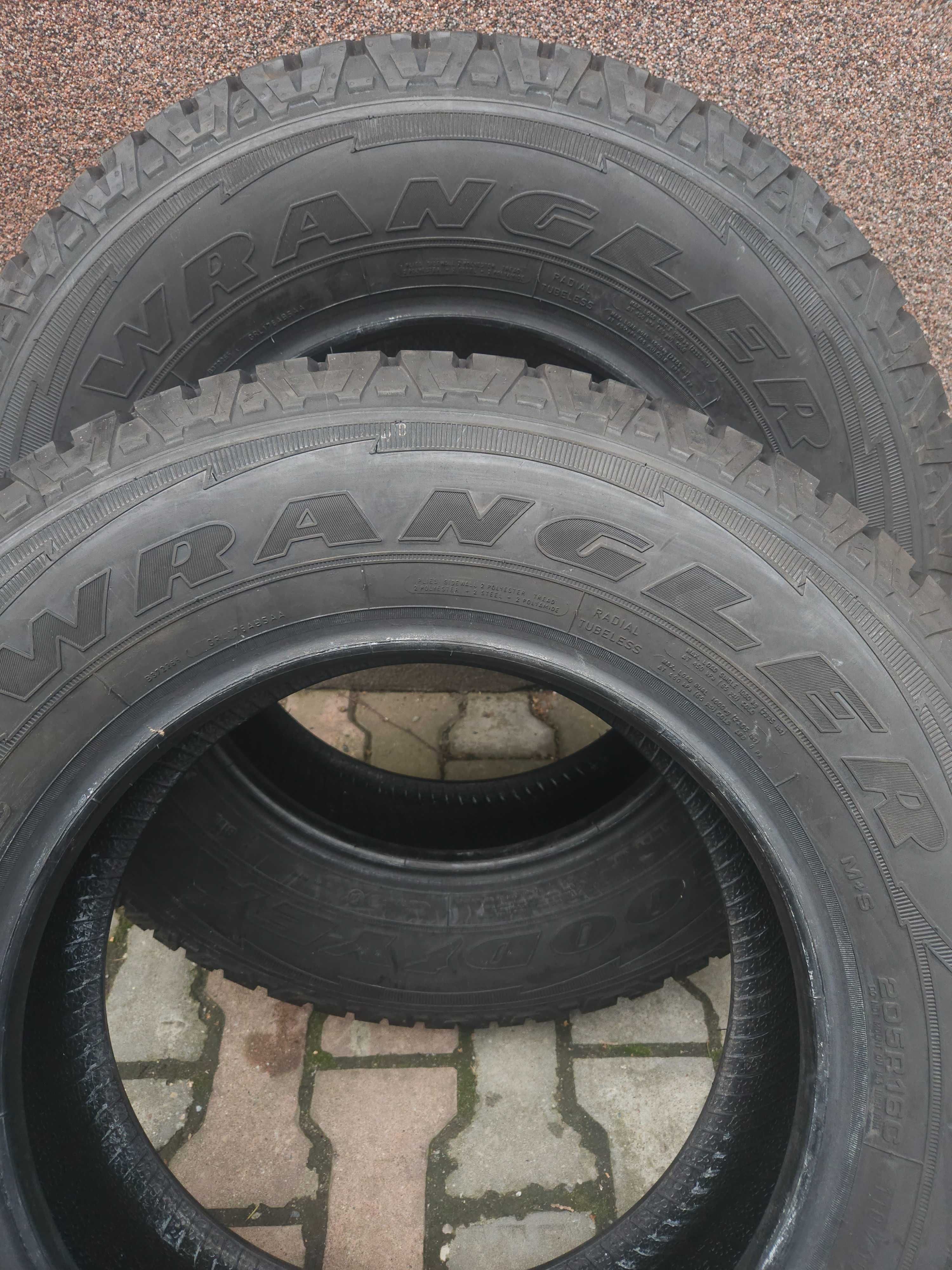 205/R16C goodyear wrangler