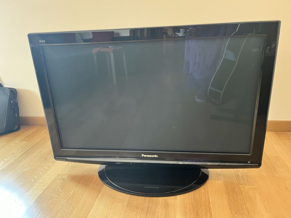 TV Plasma 37” | Panasonic