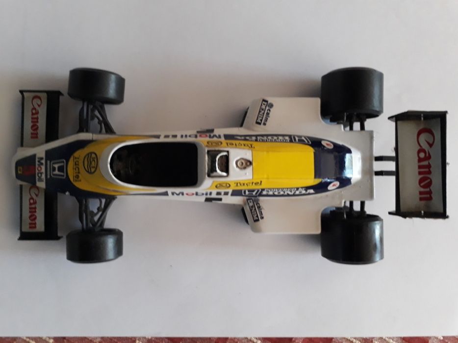 Carro formula 1 Burago artigo colecção