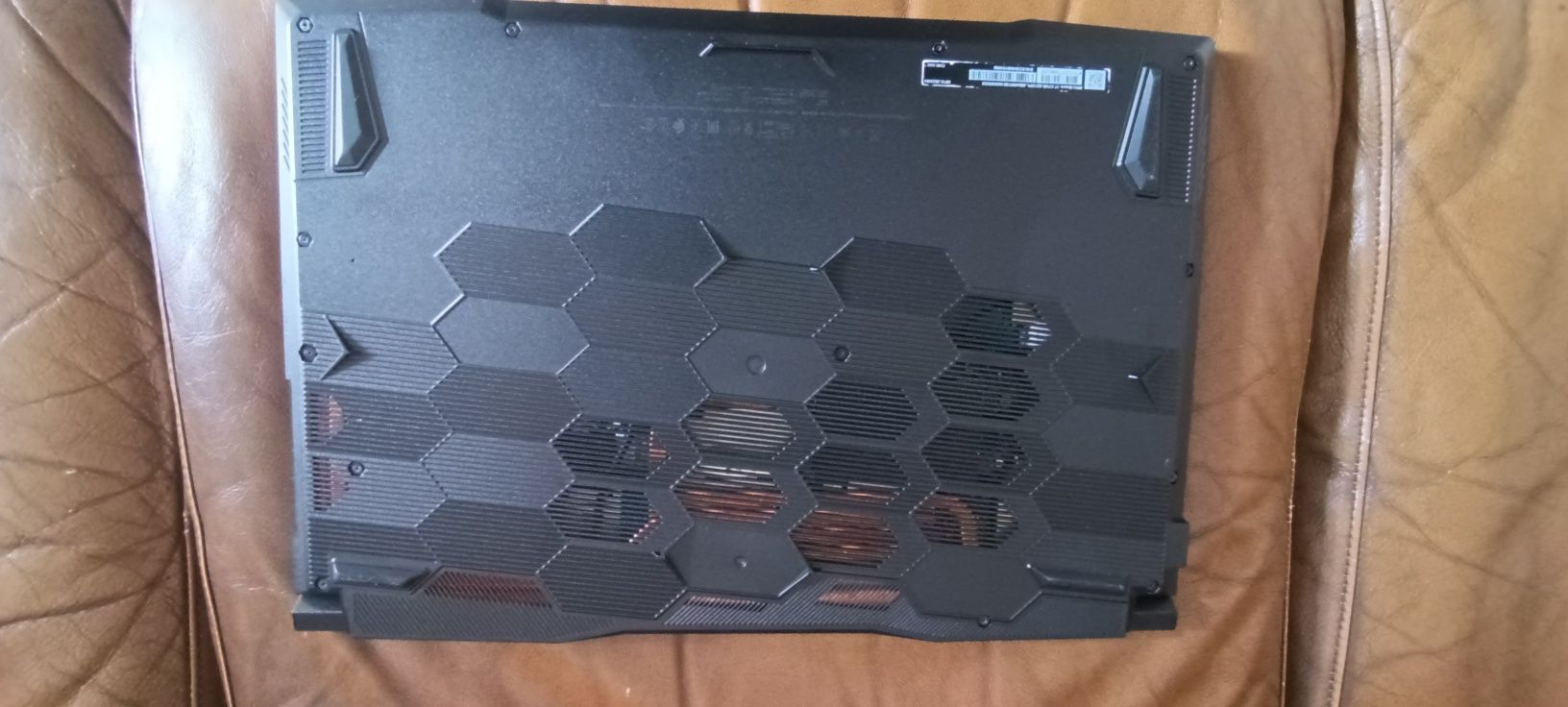 MSI Bravo 17 CVE