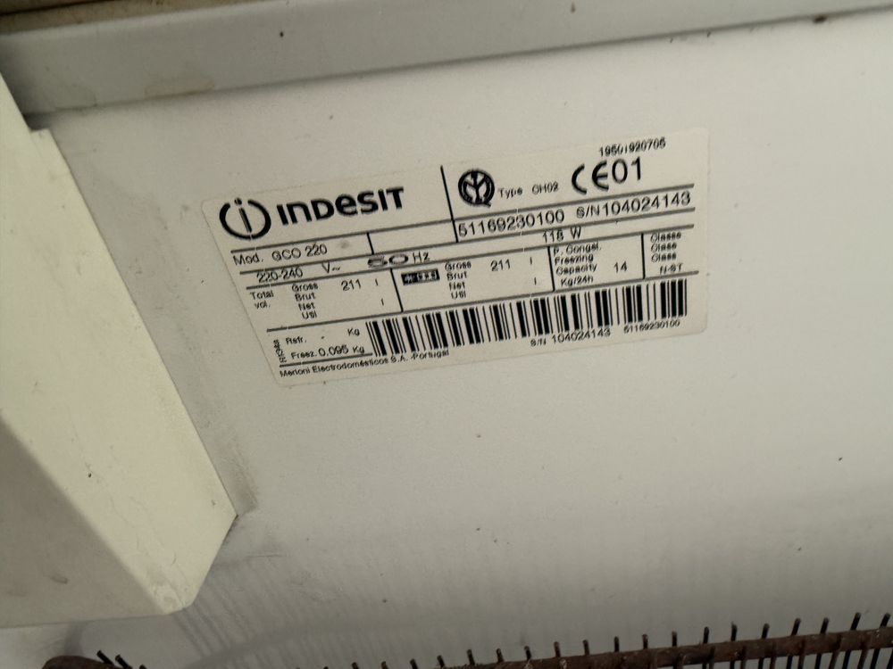 Arca congeladora indesit