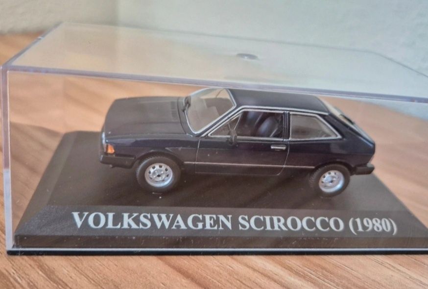 Miniatura Vw Scirocco escala 1/43