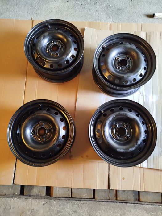 Felgi stalowe 15, 4x108, w dobrym stanie