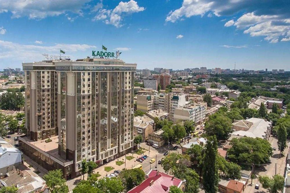 Сдам длительно уютную квартиру в центре 17 Жемчужина по. Льва Толстог