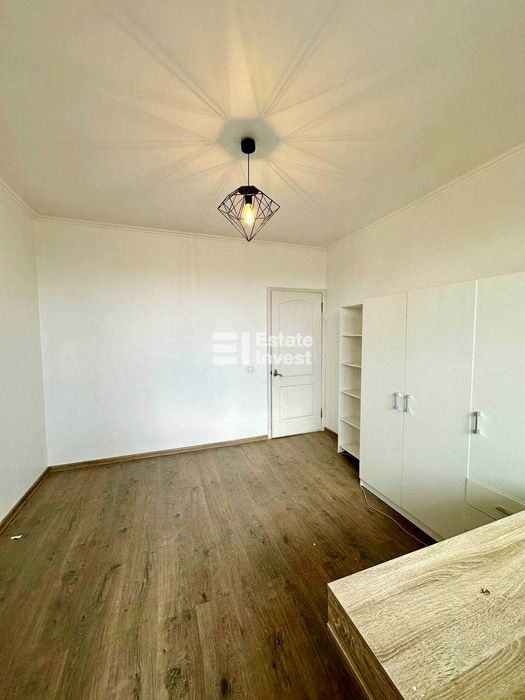 Продам 2 кімн. квартиру на вул. Мохнацька, 87