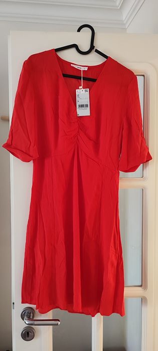 Vestido vermelho mango