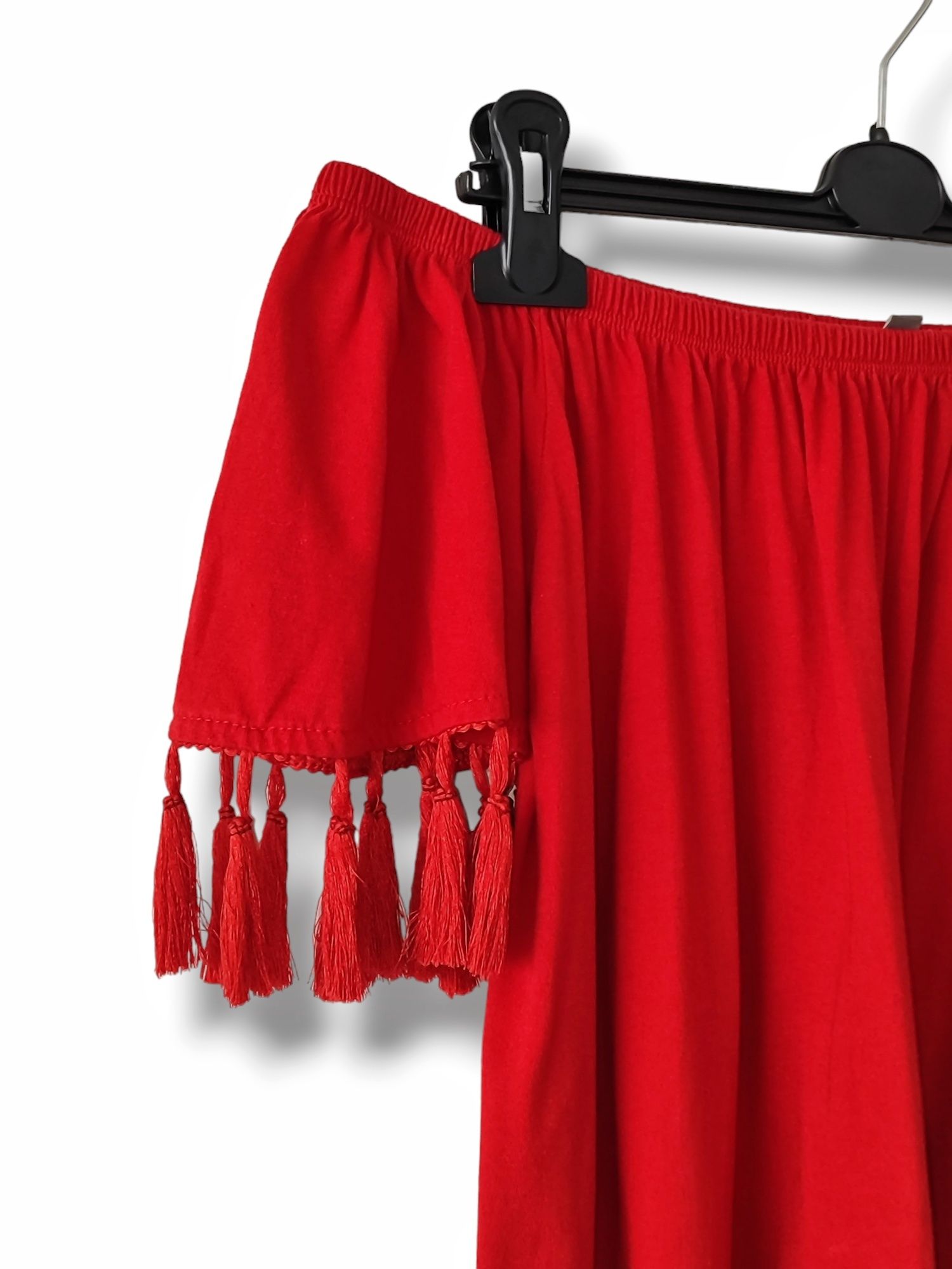 Asos hiszpanka z frędzlami czerwona luźna sukienka na lato wakacje