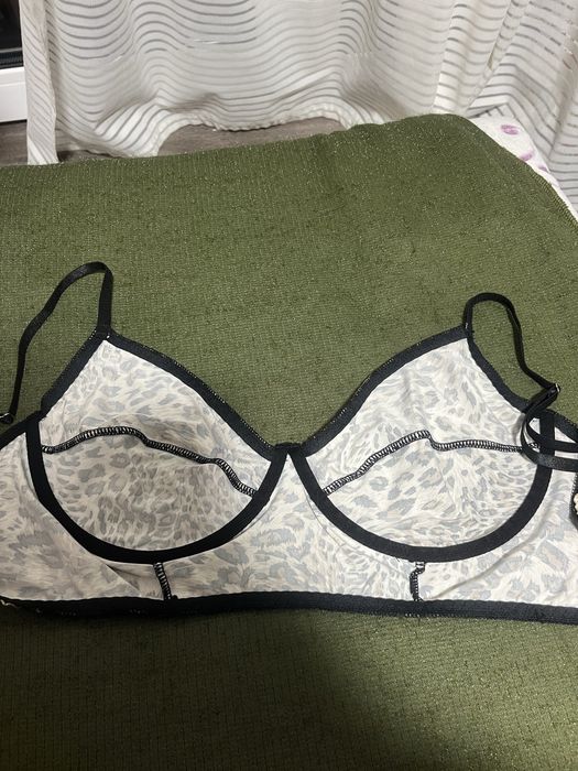 Жіноча білизна Лео