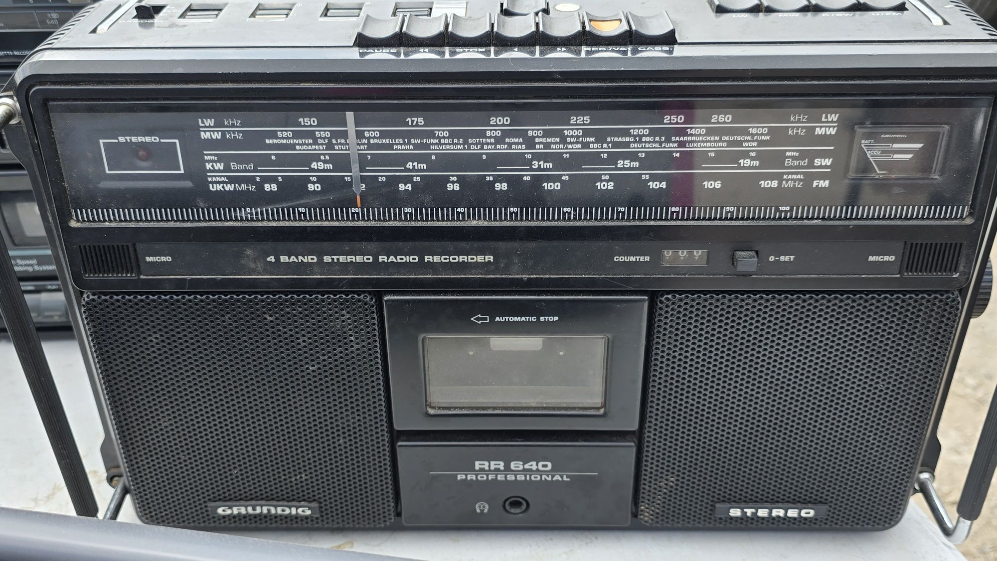 Radiomagnetofony 7 sztuk