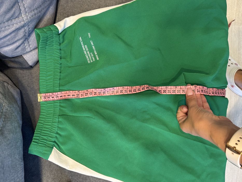 Продам брюки від 140