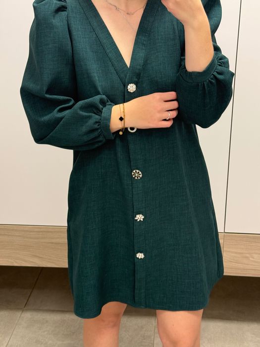 сукня зелена rezerved