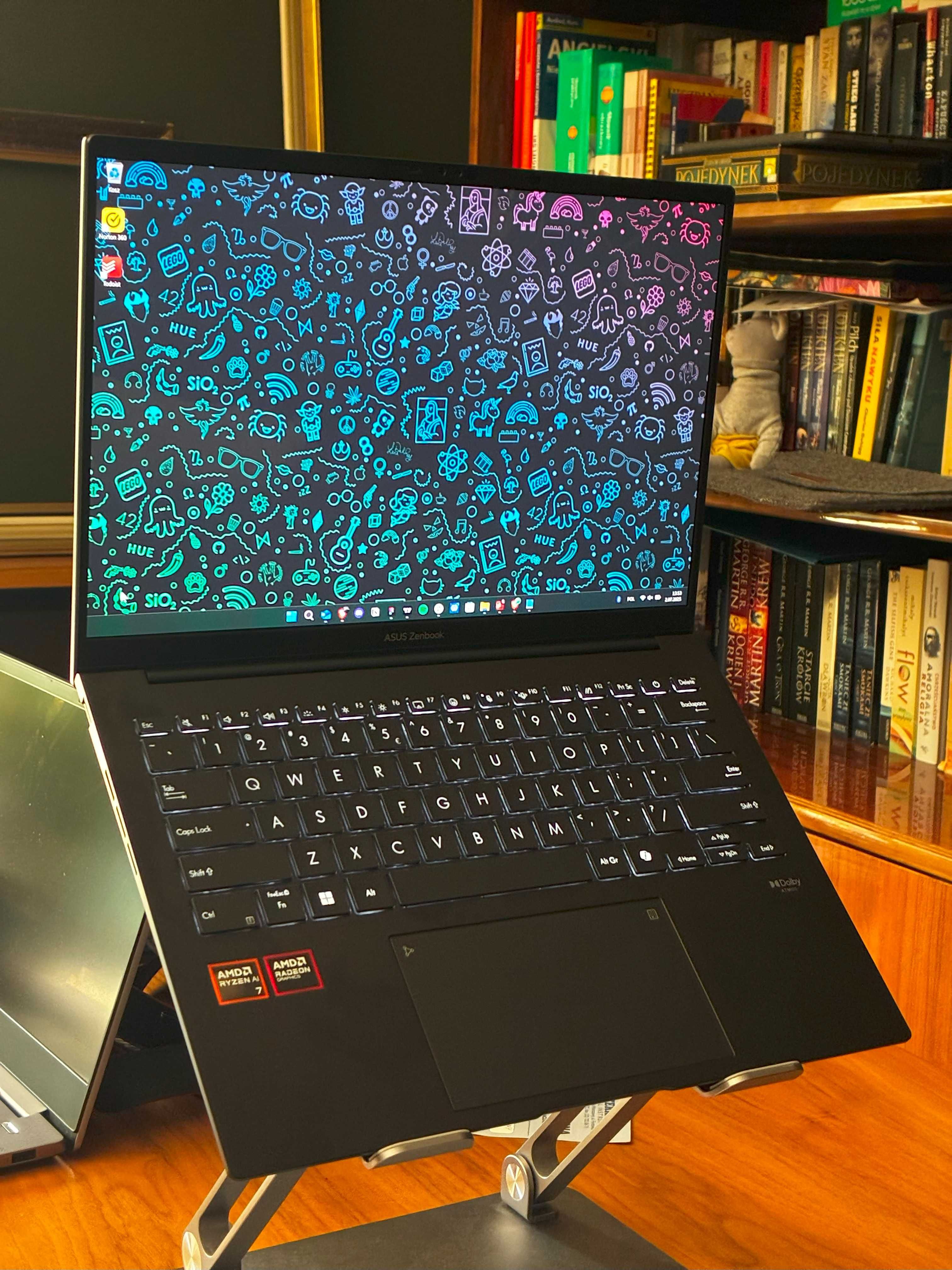 Laptop ASUS ZenBook Series 14 OLED Ryzen AI 7350 32GB 1TB +FAKTURA VAT