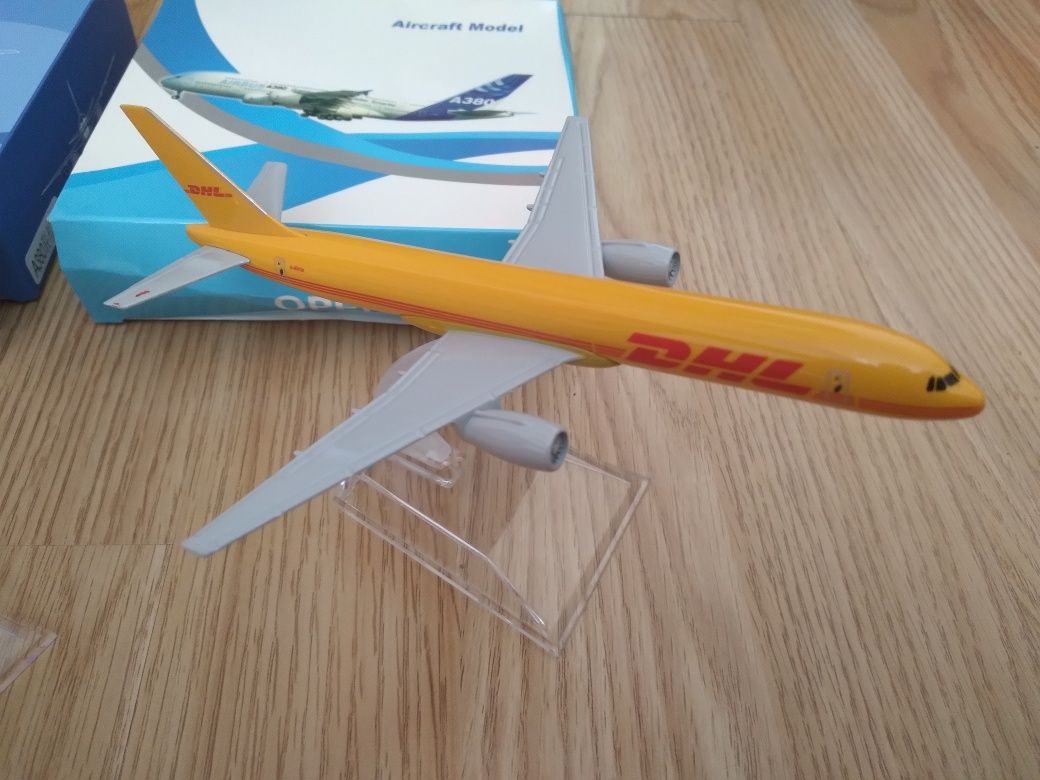 2x model samolot boeing 757 dhl airbus a380 fedex 1/400