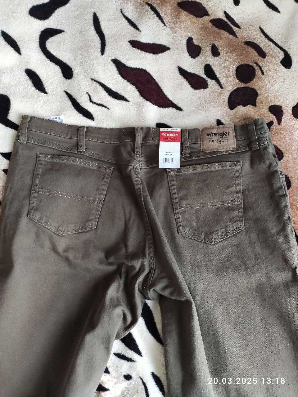 Wrangler Authentics джинси